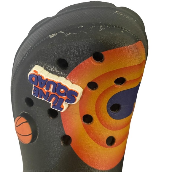 Crocs Space Jam Looney Toon Squad
Size Child 1 Shoes Lebron James Movie - Picture 13 of 16